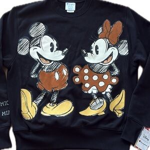 Champion x Disney Mickey & Minnie Black Crewneck Sweatshirt medium loose fit
